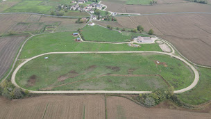 Photo n°16 de domaine équestre d'Iselay à Groslée-Saint-Benoit (Centre de randonnée équestre)