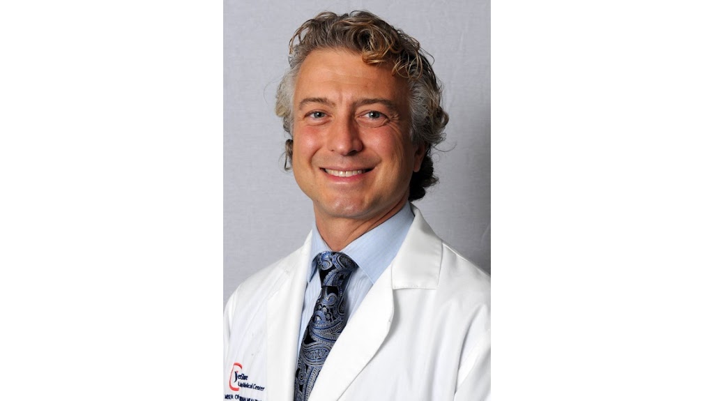 Christian Kaunzinger M D