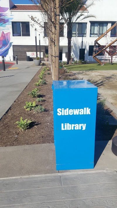 Sidewalk Library