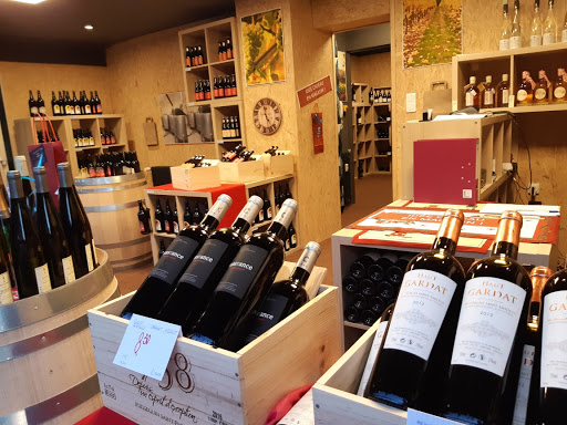 Les grands vins - Thumbnail