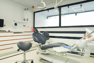 Photo n°3 de Dr Paula Gonzalez à Issy-les-Moulineaux (Dentiste)