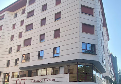 GRUPO DATA