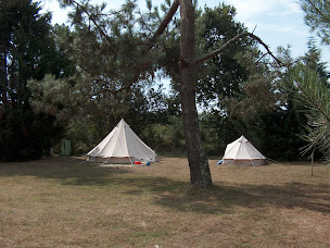 Photo n°29 de Aire naturelle de camping Les Grands Chênes et les Ajoncs (Proche Hourtin, plages, océan - Médoc, Gironde) à Naujac-sur-Mer (Terrain de camping)