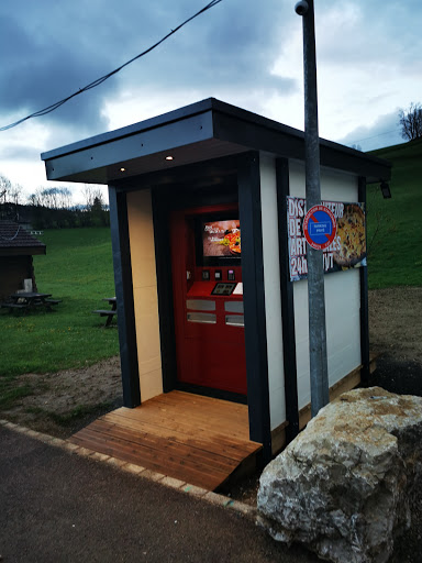 Photo 4 - Le Distrikt | Distributeurs Tacos & Pizzas | Métabief