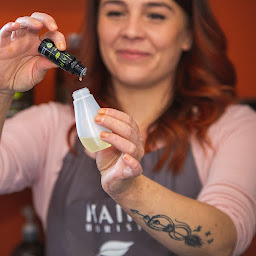 Photo n°2 de Carine Coiffure à Varetz (Salon de coiffure)