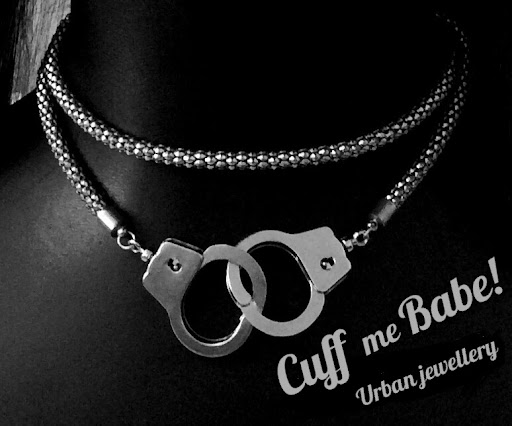 Cuff me Babe - Visual