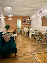 Photo n°40 de Céramicafé Geneviève - Paris 11 à Paris (Salon de thé)