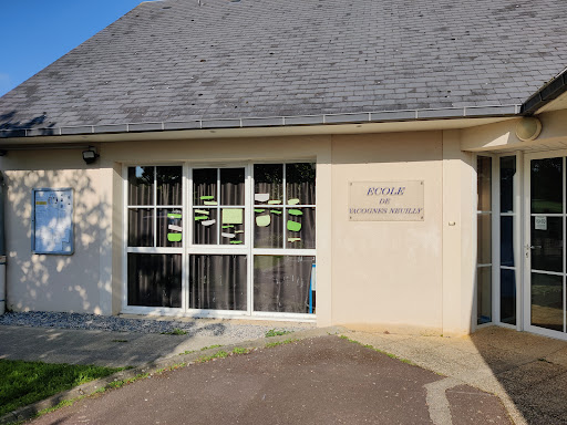 Écoles Primary And Nursery - Thumbnail