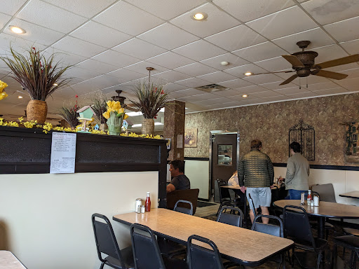 Greg & Lou's Family Restaurant - Thumbnail