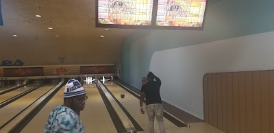 Circle Bowling Lanes