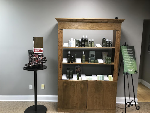 Di la Bella Salon - Thumbnail