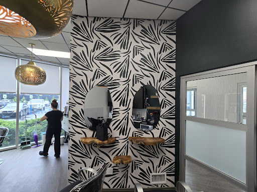 SAGE + CLOVER Salon Collective - Thumbnail