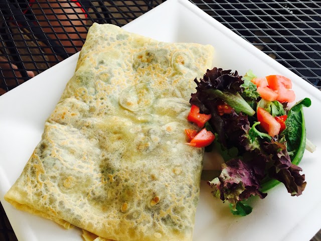 48 Main Cafe & Creperie