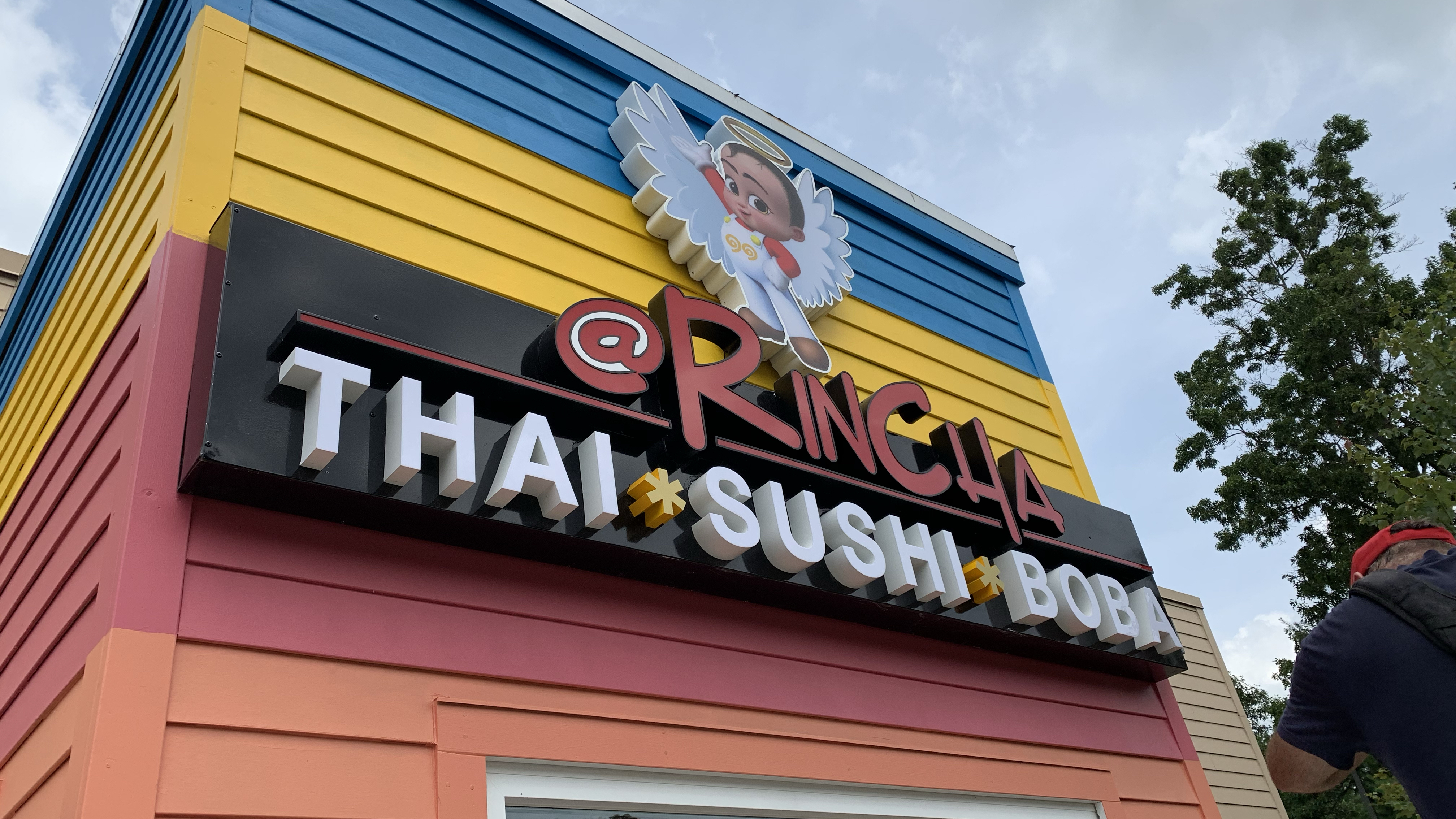 aRincha- Thai Sushi Boba