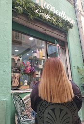 Photo n°31 de La Marseillaise Coiffure à Marseille (Styliste)