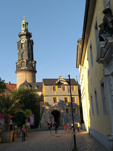 Gelbes Schloss - Visual