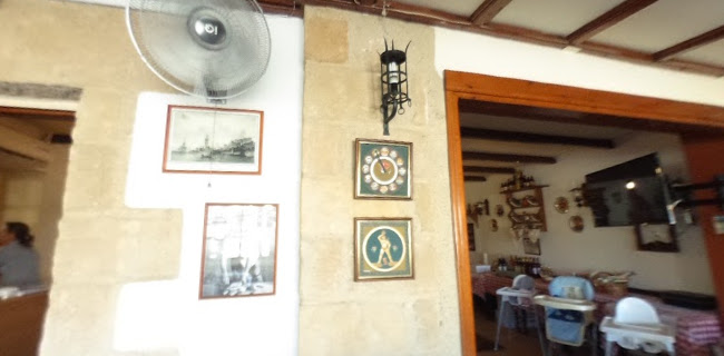 Platon Taverna - Εστιατόριο