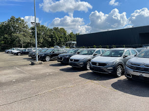 Photo n°7 de E-MOTORS PARIS à Buchelay (Vendeur de voitures d'occasion)