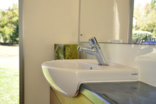 Photo n°12 de Sanifêtes à Bram (Magasin)