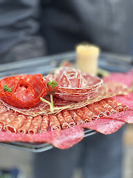 Photo n°48 de Boucherie de la Mairie d'Issy-Les-Moulineaux à Issy-les-Moulineaux (Boucherie-charcuterie)