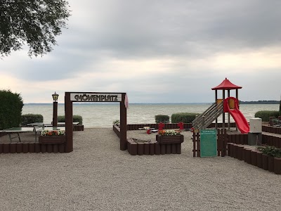 Photos of Camping M&ouml;wenplatz