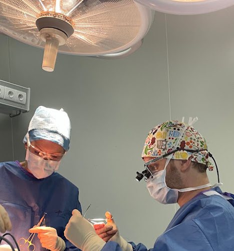 Docteur Ralph Abbou - Chirurgien