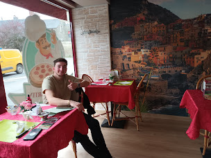 Photo n°9 de Pizzeria Saint martin à Condé-en-Normandie (Pizzeria)