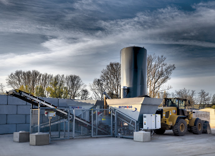 Main Baustoff.de (Frischbeton und Baustoffe: Sand, Kies, Schotter..)