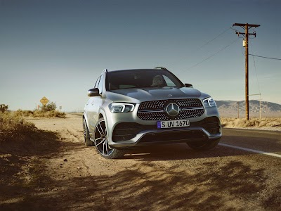 Mercedes-Benz Albania