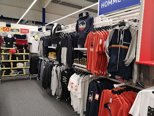 Photo n°27 de Intersport Leers à Leers (Magasin de vêtements pour jeunes)