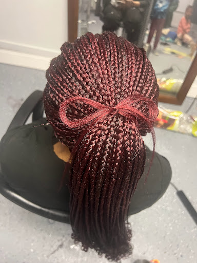 Adebraid - Visual