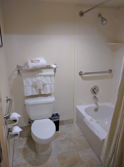 Photos of University Guest House & Conference Center