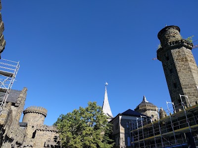 Photos of L&ouml;wenburg
