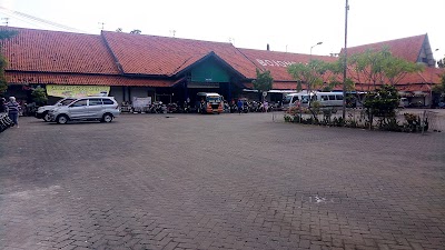 Photos of Terminal Bus Rajekwesi Bojonegoro