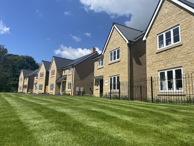 Balfour Beatty Homes - The Crescent photo 3