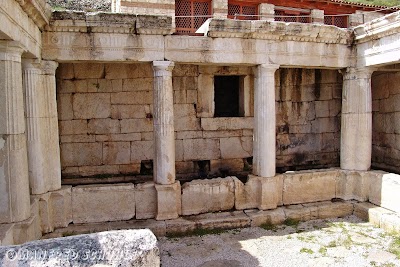 Sagalassos Fountain House and Neon Library