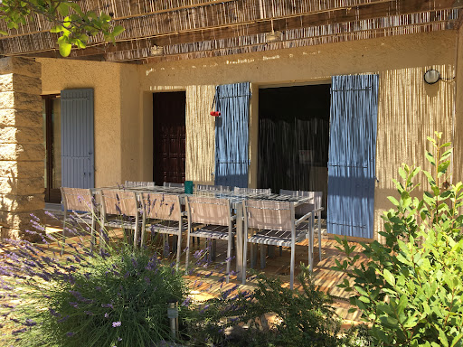 Photo de La Villa Peyrolas à Saint-Julien-de-Peyrolas (30760)