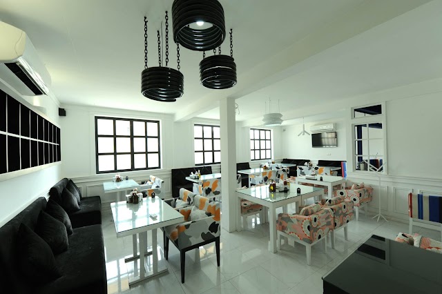Hermes Cafe Restaurant