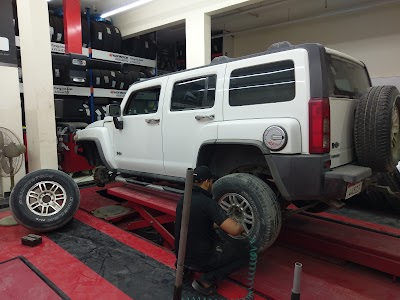 Photos of AL ISRA TYRE TRADING LLC & HANKOOK MASTERS