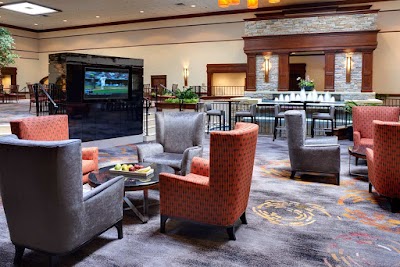 Photos of DoubleTree by Hilton Hotel Detroit - Dearborn