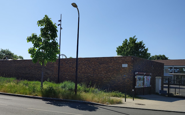 1 Bd de l'Europe, 93370 Montfermeil