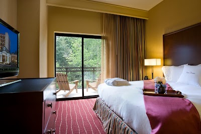 Photos of DoubleTree by Hilton Asheville - Biltmore