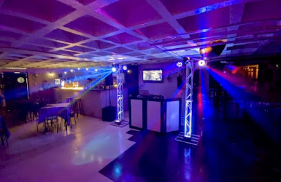 DJ Leo Morais Brasília - Festas e Eventos - DJ, som e iluminação em Brasília-DF