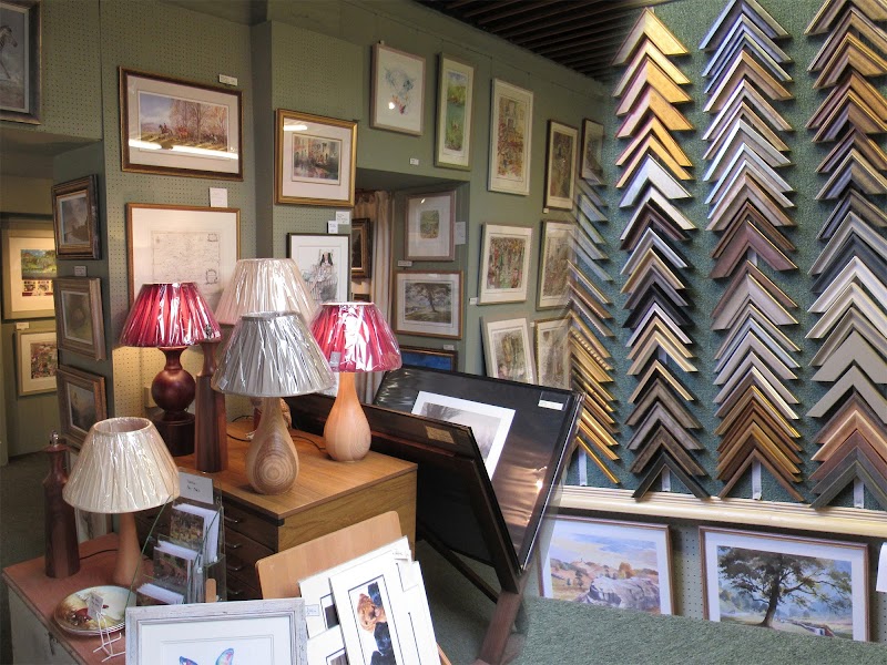 Classic Picture Frames photo 2