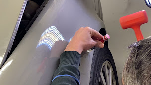 Photo n°3 de Débosselage EXPERT à Paulhan (Garage automobile)