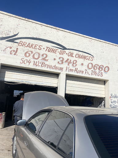 Juan's Auto Repair II Gallery - United States