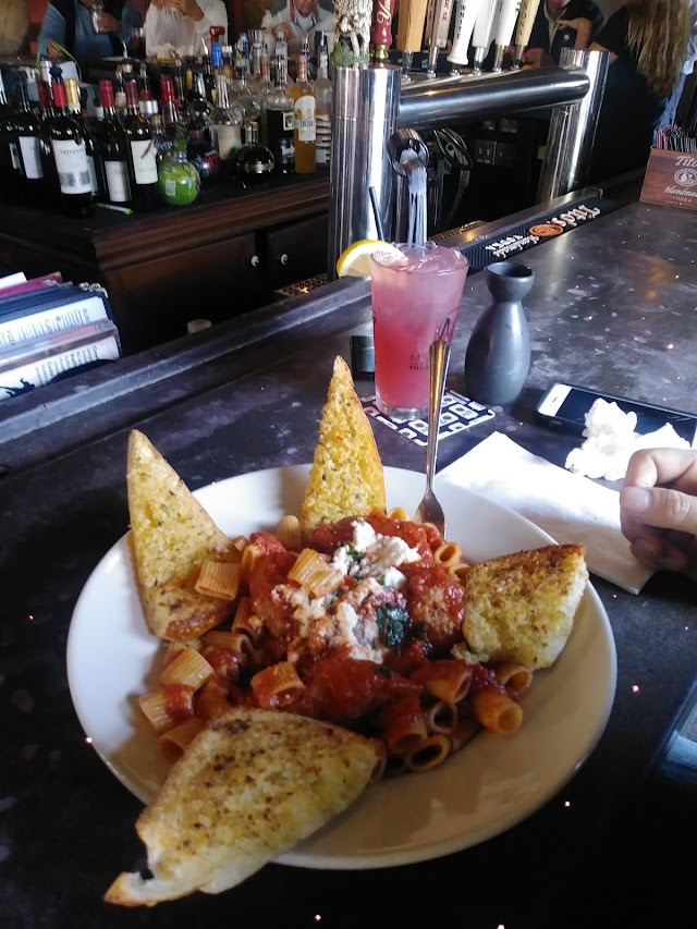 Maggie's Bar & Restaurant