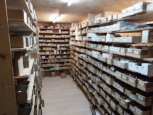 Photo n°10 de Service Moto Piece à Les Fontenelles (Magasin de pièces et d'accessoires pour motos)