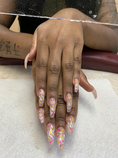 Dina Nail Salon Gallery - United States