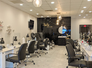 LyLy Nails & Spa | Fox Point